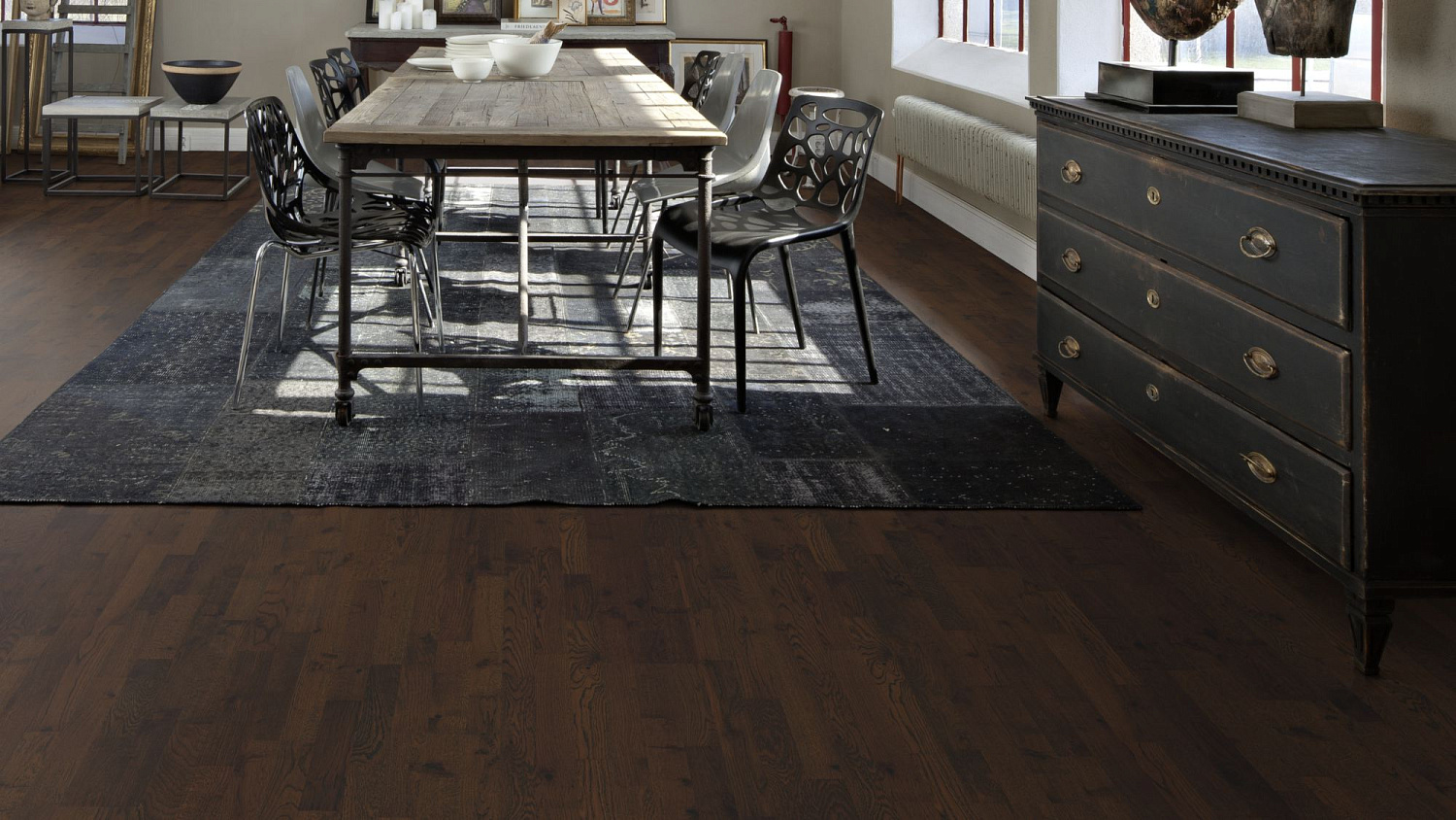 ДУБ УГОЛЬНО ТЕМНЫЙ МАТОВЫЙ ЛАК 3П / ДУБ BARREL BROWN MATT 3S