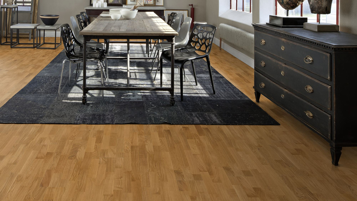 ДУБ НАТУРАЛЬНЫЙ ЛАК 3П / ДУБ NATUR 3S